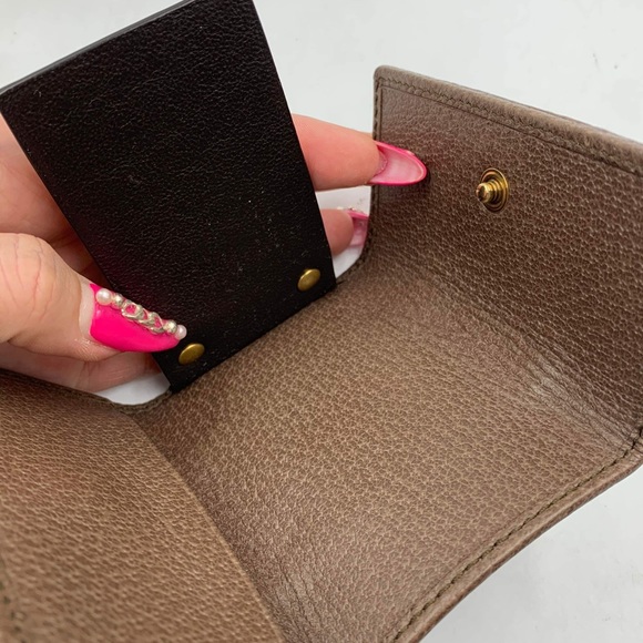 Gucci key case - Picture 5 of 11